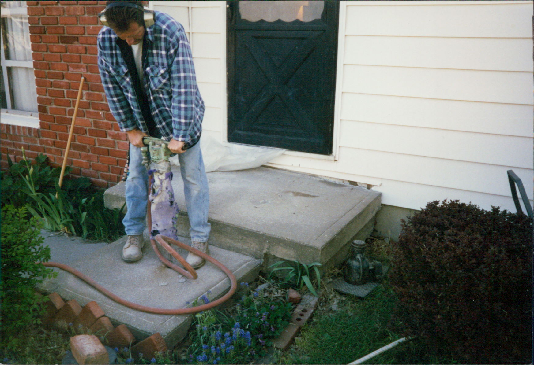 Photo inspiration: Keating Mud Jacking Concrete Leveling Foundation Repair Topeka Ks Photo Inspiration